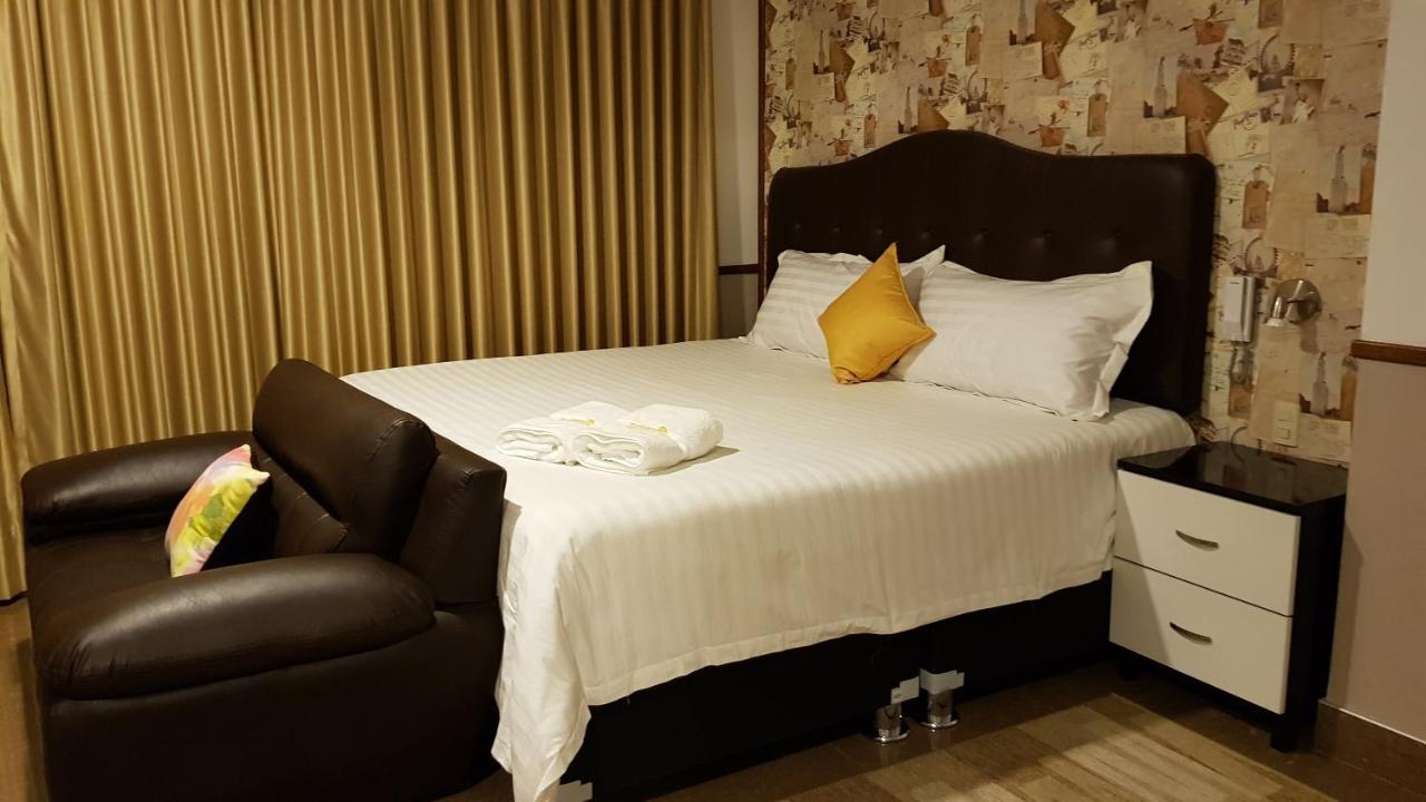 Hotel Costa Riviera Mala Εξωτερικό φωτογραφία