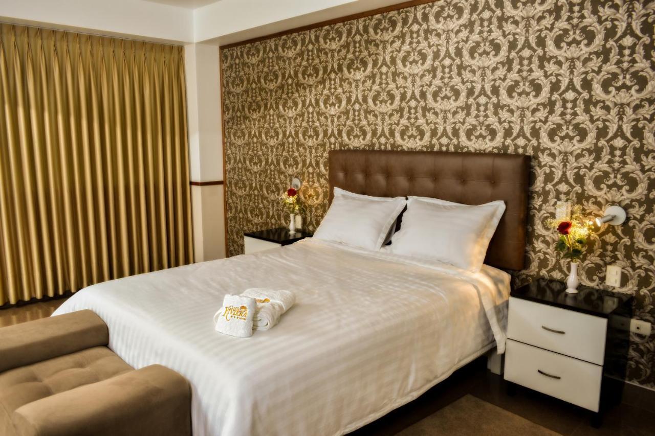 Hotel Costa Riviera Mala Εξωτερικό φωτογραφία
